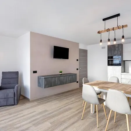 Chalet Plaz *