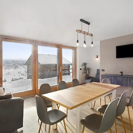 Chalet Plaz *